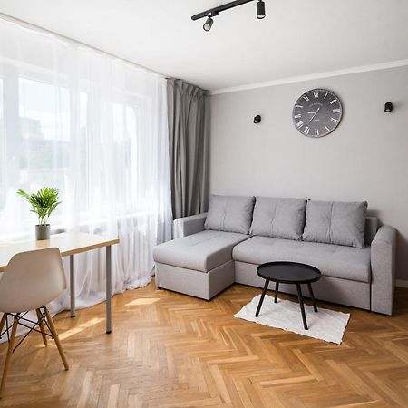 Karmelicka Pleasant Studio Warsaw Exterior photo